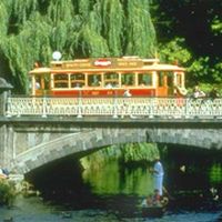 Cheap Auckland to Christchurch flights