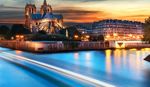 Notre Dame de Paris sunset