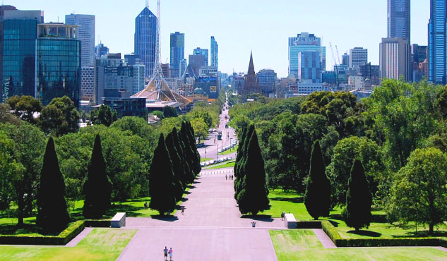 Melbourne park city skyline